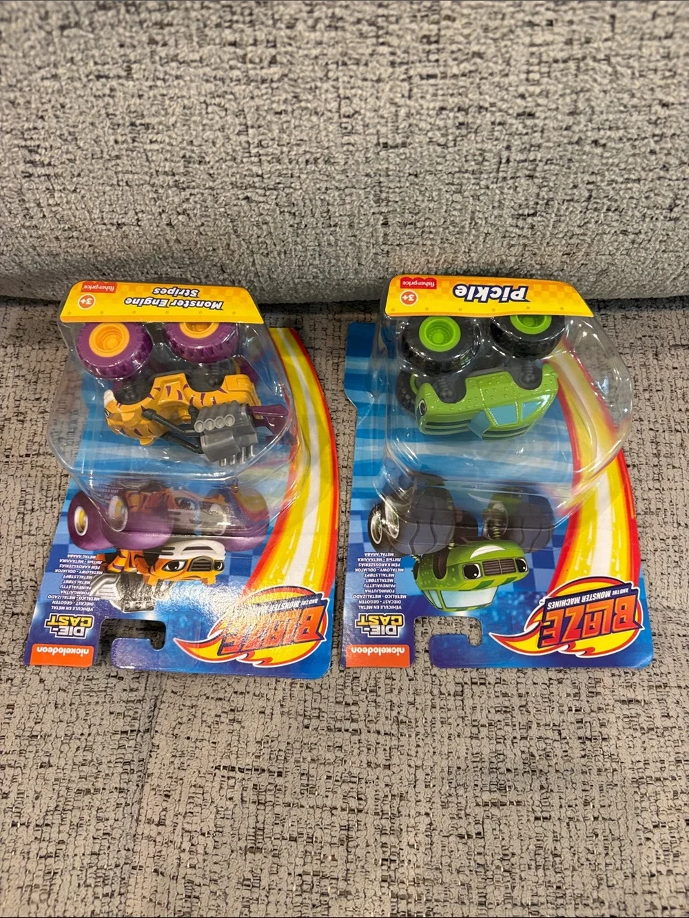 Blaze and the Monster Machines - set of 4 - New in original packaging- die cast